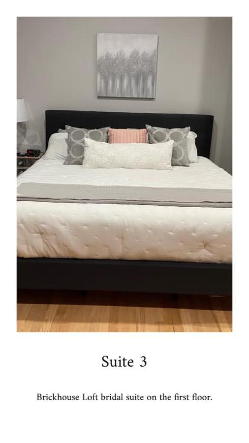 Brickhouse Loft - A Boutique Hotel Martinsville エクステリア 写真